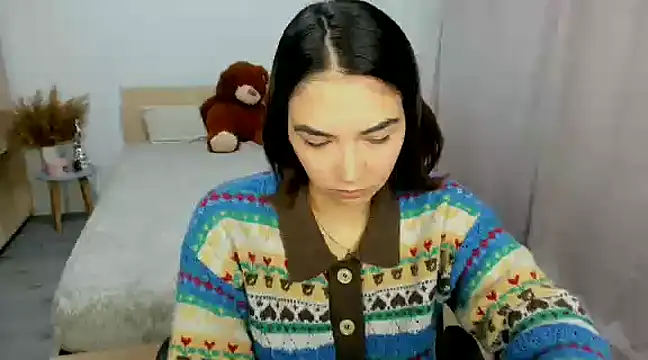 Alexa Dolly12 online show from 12-11-24, 05:32