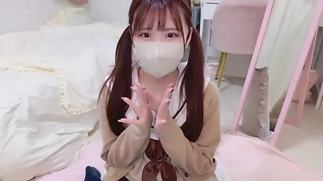 Sayuringo  online show from 12-17-24, 10:12