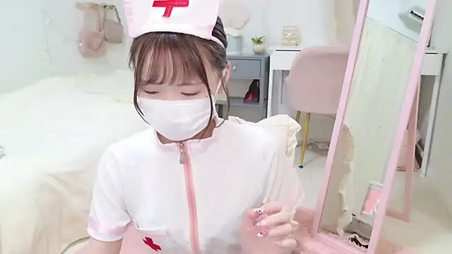 Sayuringo  online show from 02-18-25, 02:16