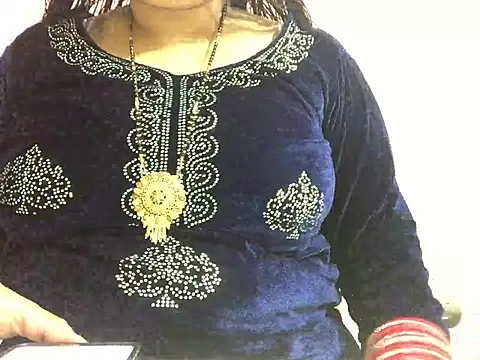 Desi bhabhiii online show from 01-01-25, 06:05