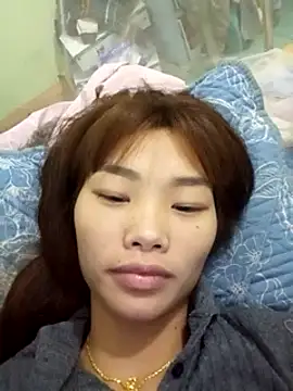 Snapshot of Lonalysexy chatting on 01-25-25, 06:01 Lonalysexy online show from 01-25-25, 06:01