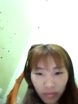 Snapshot of Lonalysexy chatting on 02-06-25, 04:53 Lonalysexy online show from 02-06-25, 04:53