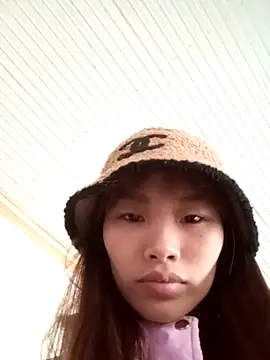 Snapshot of Lonalysexy chatting on 02-10-25, 03:46 Lonalysexy online show from 02-10-25, 03:46