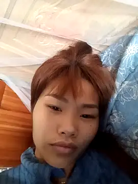 Snapshot of Lonalysexy chatting on 02-15-25, 06:12 Lonalysexy online show from 02-15-25, 06:12