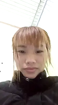 Snapshot of Lonalysexy chatting on 02-20-25, 01:08 Lonalysexy online show from 02-20-25, 01:08