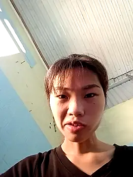 Snapshot of Lonalysexy chatting on 09-19-25, 01:40 Lonalysexy online show from 09-19-25, 01:40