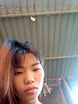 Snapshot of Lonalysexy chatting on 09-20-25, 12:44 Lonalysexy online show from 09-20-25, 12:44