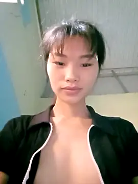 Snapshot of Lonalysexy chatting on 10-06-25, 02:42 Lonalysexy online show from 10-06-25, 02:42