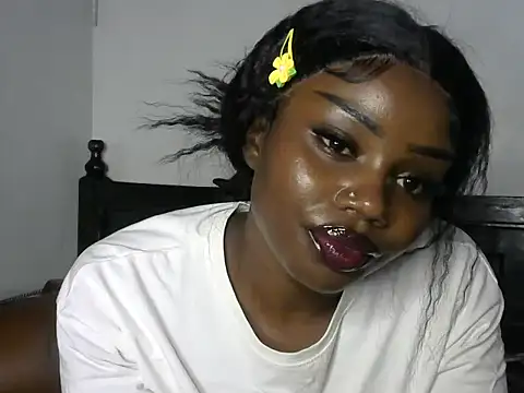 Snapshot of juicyblaqebony chatting on 10-30-25, 10:27 juicyblaqebony online show from 10-30-25, 10:27