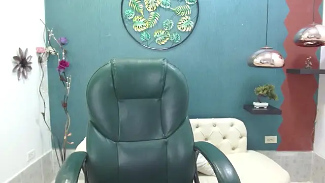 Snapshot of Melikasweetz chatting on 01-03-25, 08:32 Melikasweetz online show from 01-03-25, 08:32