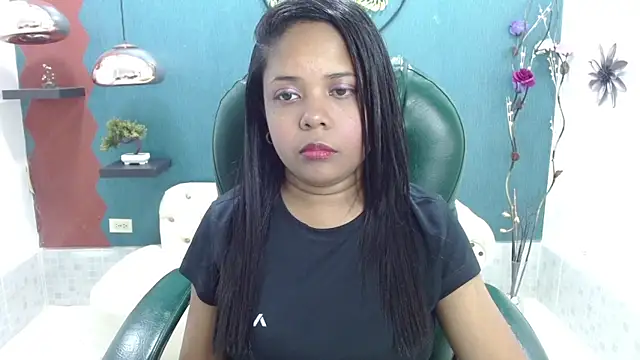 Snapshot of Melikasweetz chatting on 01-27-25, 12:48 Melikasweetz online show from 01-27-25, 12:48