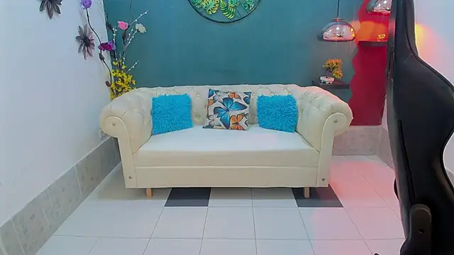 Snapshot of Melikasweetz chatting on 02-09-26, 05:39 Melikasweetz online show from 02-09-26, 05:39