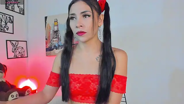 emma-hiill online show from 01-25-25, 03:41