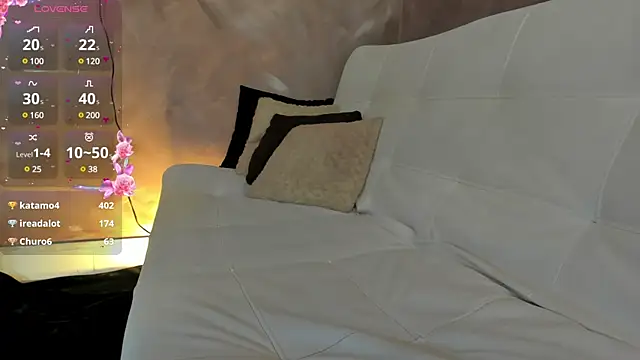 emma-hiill online show from 03-16-25, 01:49