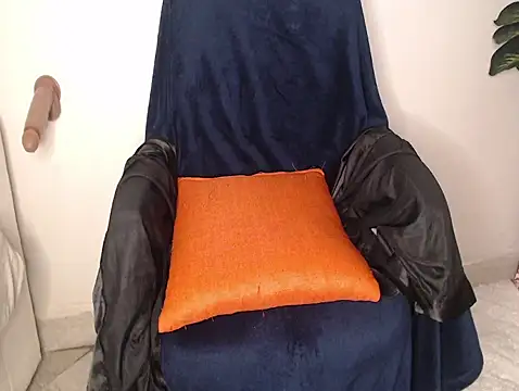 Mamii water online show from 02-22-25, 09:56