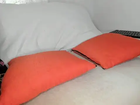 Mamii water online show from 10-21-25, 10:38