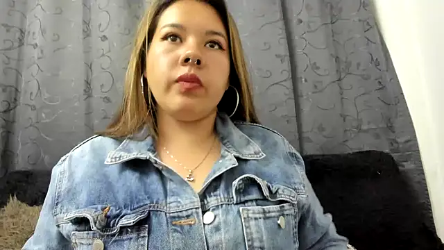 LinaBrowm online show from 01-13-25, 11:27