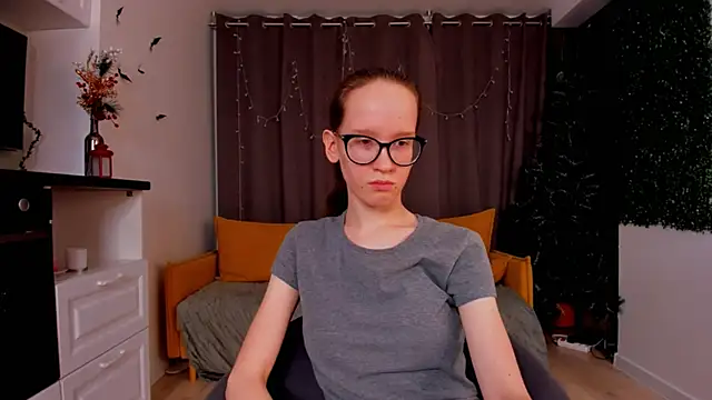 BettyBrowni online show from 01-26-25, 01:31