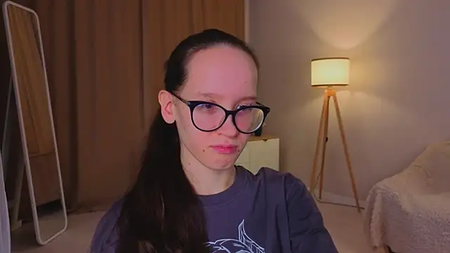 BettyBrowni online show from 12-20-25, 04:14