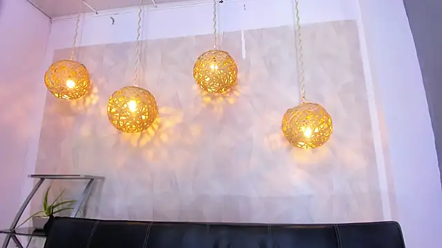 victoria aleia  online show from 01-21-25, 03:15