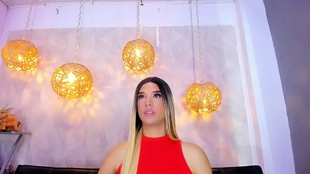 victoria aleia  online show from 03-05-25, 02:46