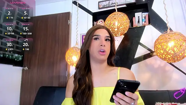 victoria aleia  online show from 01-10-26, 10:14