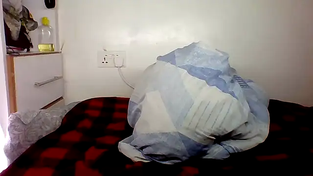 Snapshot of Precious_Diva chatting on 10-26-25, 12:55 Precious Diva online show from 10-26-25, 12:55