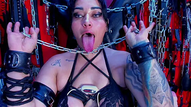 sadistic aradia online show from 02-13-25, 03:29