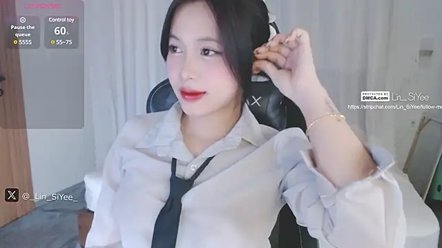 Lin SiYee online show from 01-10-25, 12:47