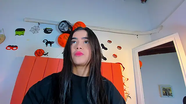 valen rose0 online show from 10-30-25, 12:06