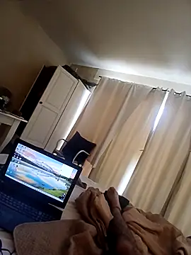 Snapshot of Denisilboss chatting on 02-28-26, 07:42 Denisilboss online show from 02-28-26, 07:42