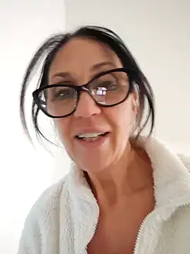 JasmineNoir2 online show from 01-15-25, 02:35