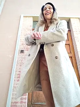 JasmineNoir2 online show from 10-18-25, 11:33