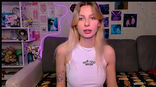 Snapshot of Maria_Hunt chatting on 12-07-24, 05:48 Maria Hunt online show from 12-07-24, 05:48