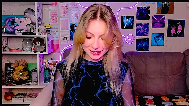 Snapshot of Maria_Hunt chatting on 12-11-24, 02:52 Maria Hunt online show from 12-11-24, 02:52