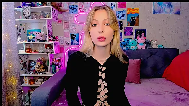 Snapshot of Maria_Hunt chatting on 02-27-25, 04:20 Maria Hunt online show from 02-27-25, 04:20