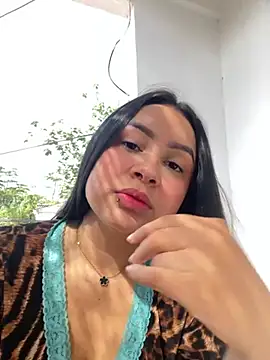 Snapshot of Pretty_Isadora chatting on 01-27-25, 07:24 Pretty Isadora online show from 01-27-25, 07:24