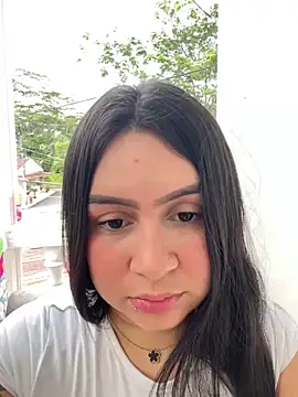 Snapshot of Pretty_Isadora chatting on 01-31-25, 08:01 Pretty Isadora online show from 01-31-25, 08:01