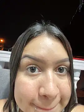 Snapshot of Pretty_Isadora chatting on 02-12-25, 11:41 Pretty Isadora online show from 02-12-25, 11:41