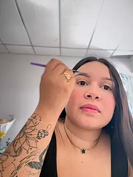 Snapshot of Pretty_Isadora chatting on 03-03-25, 08:21 Pretty Isadora online show from 03-03-25, 08:21