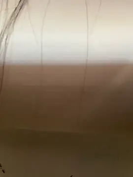 Snapshot of Pretty_Isadora chatting on 10-21-25, 03:35 Pretty Isadora online show from 10-21-25, 03:35