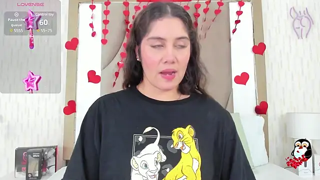 Snapshot of ThyaraJhons chatting on 02-15-25, 12:11 ThyaraJhons online show from 02-15-25, 12:11