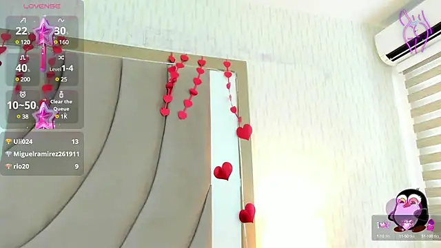 Snapshot of ThyaraJhons chatting on 02-20-25, 03:19 ThyaraJhons online show from 02-20-25, 03:19