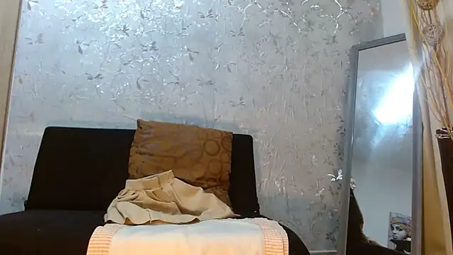 Samantabrown  online show from 11-27-25, 11:34