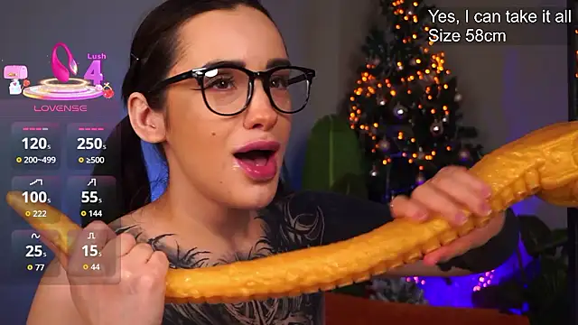 Snapshot of EvaCanton chatting on 01-11-26, 02:27 EvaCanton online show from 01-11-26, 02:27