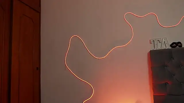 tay ler3 online show from 02-05-25, 03:23