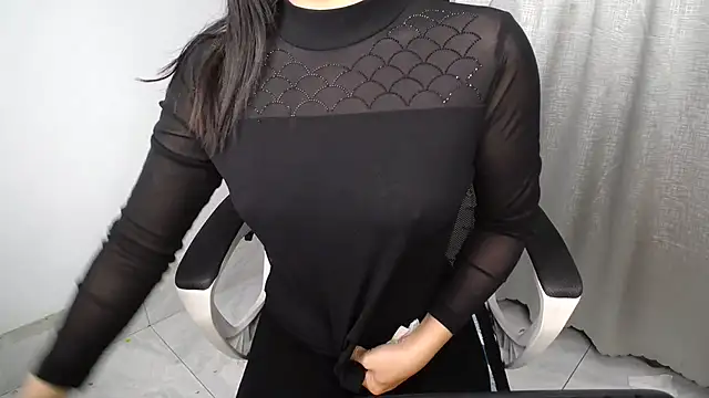 Snapshot of Lunobaby_204 chatting on 01-06-26, 01:20 Lunobaby 204 online show from 01-06-26, 01:20