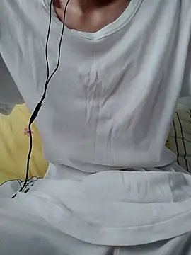 YAY-1 online show from 03-03-25, 02:36