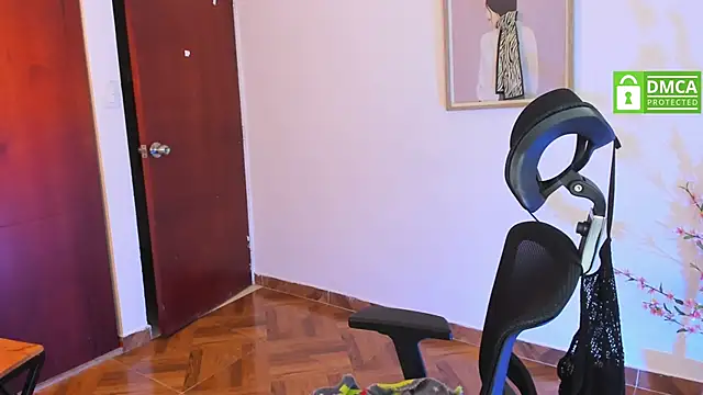 Chanelll Taylorr  online show from 01-10-25, 09:34