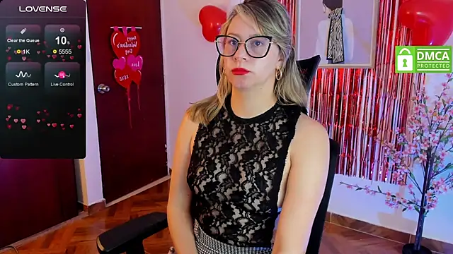 Chanelll Taylorr  online show from 02-13-25, 04:07